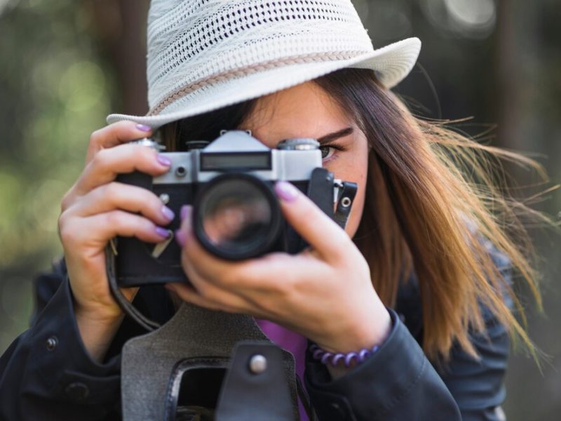 girl using camera